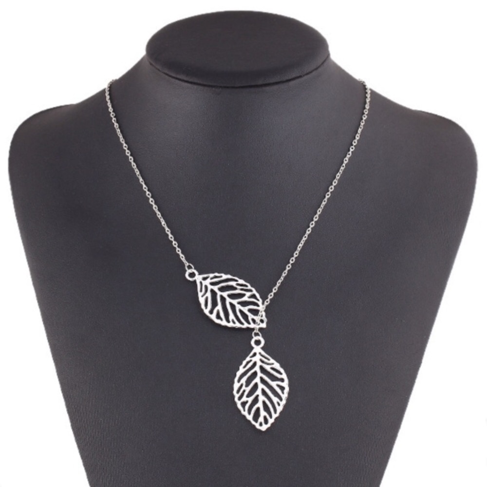 Double Leaf Necklace Silver